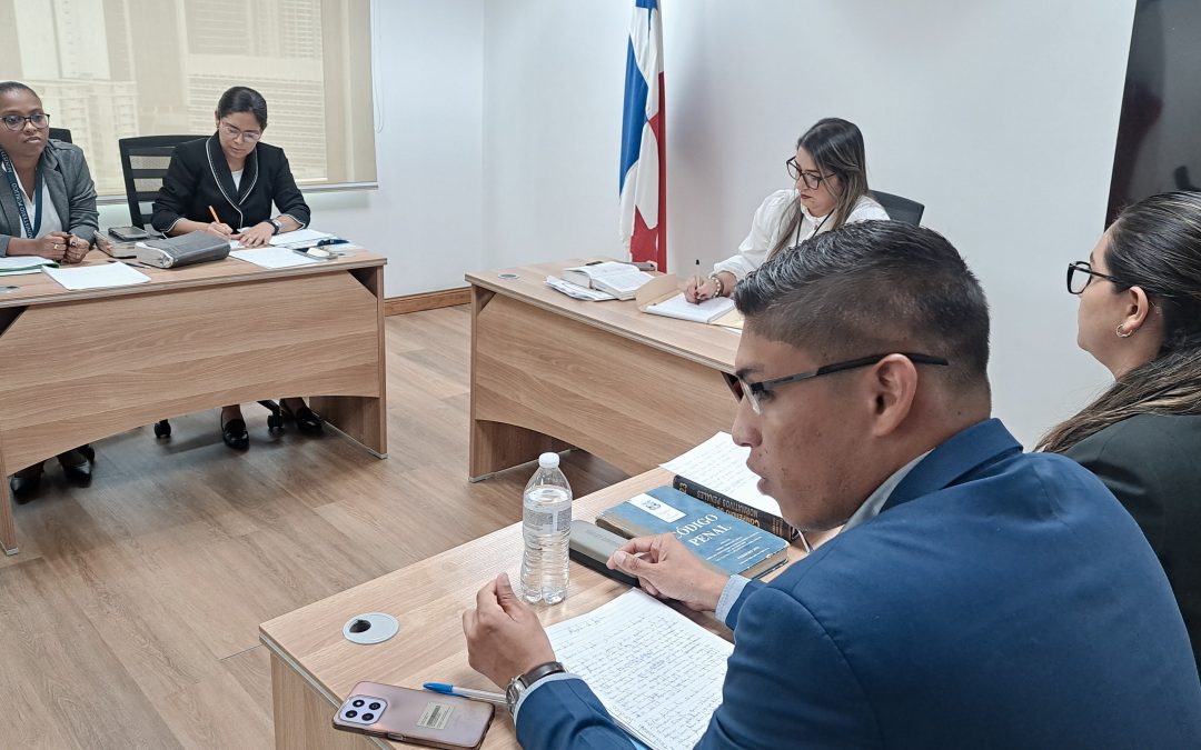 El Instituto Superior de Formación de Fiscales capacita a fiscales en litigación oral en juicio