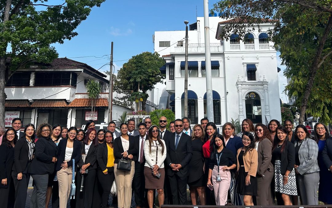 Visita Académica de Estudiantes de la Universidad Interamericana de Panamá