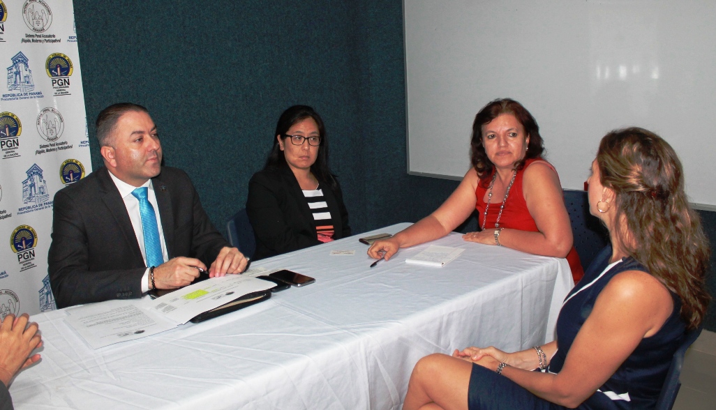 MP establece encuentro con embajadora de Canadá y personal diplomático en Panamá