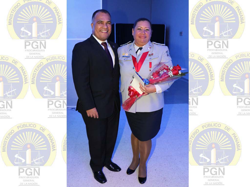 Secretario General participó como jurado del premio Policía Ejemplar