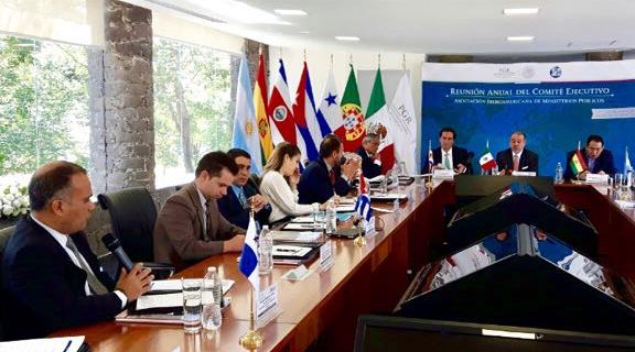 Secretario General representó a la Procuradora en reunión anual de la AIAMP