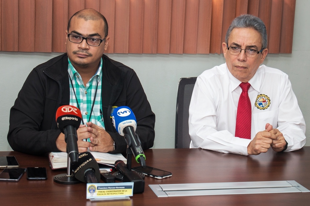 Introducen en empresas comerciales cheques fraudulentos