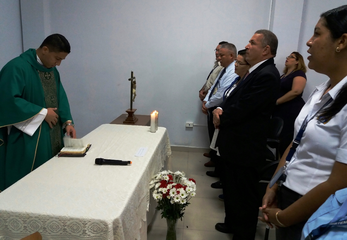 Celebración eucarística en Los Santos