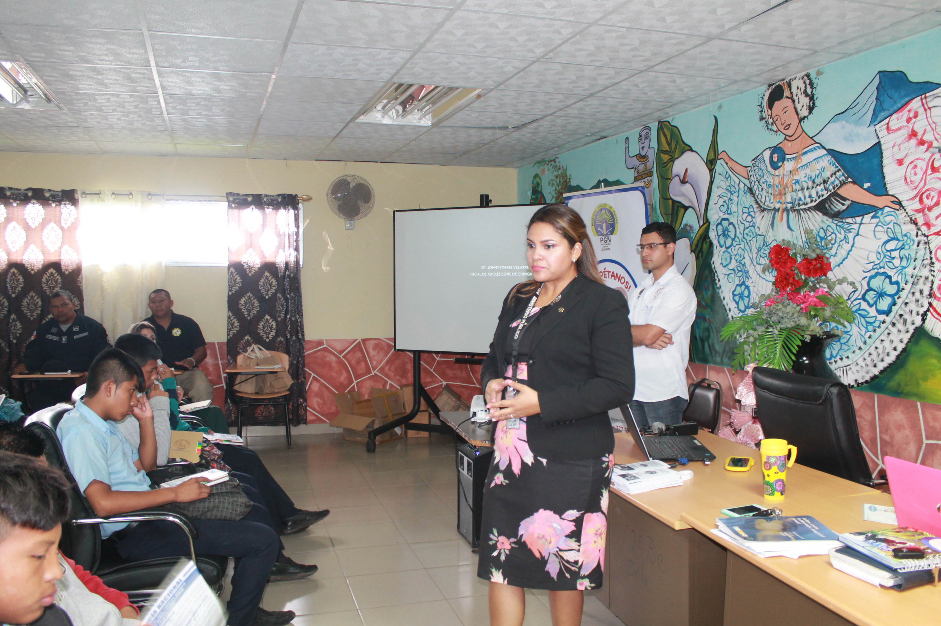 En Boquete, estudiantes y profesores reciben capacitación por parte del Ministerio Público