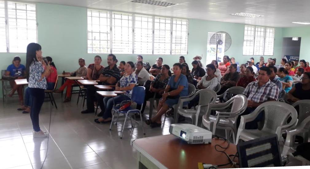En Boquerón, Ministerio Público orienta a padres y madres de familia