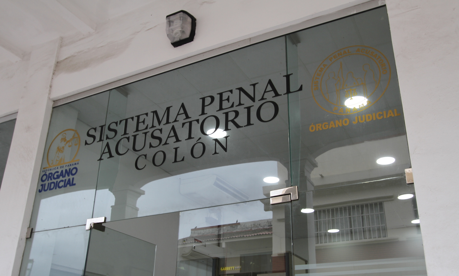 Los condenan a 90 meses por delito relacionado con droga