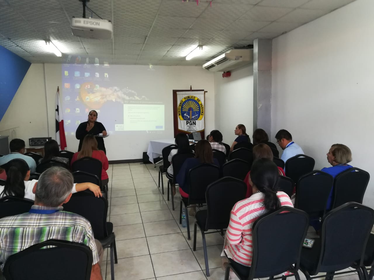 Capacitación sobre convivencia familiar en Chiriquí