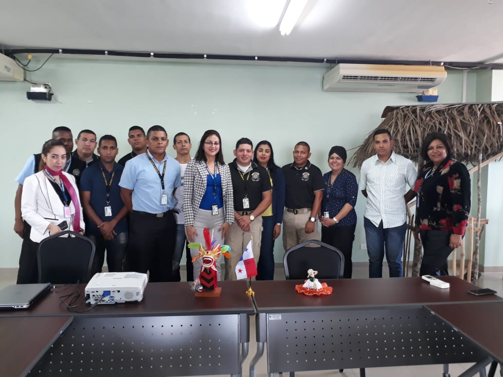 Ministerio Público, representado por la Unidad Regional de Panamá Oeste, hace reconocimientos en el mes de la Patria