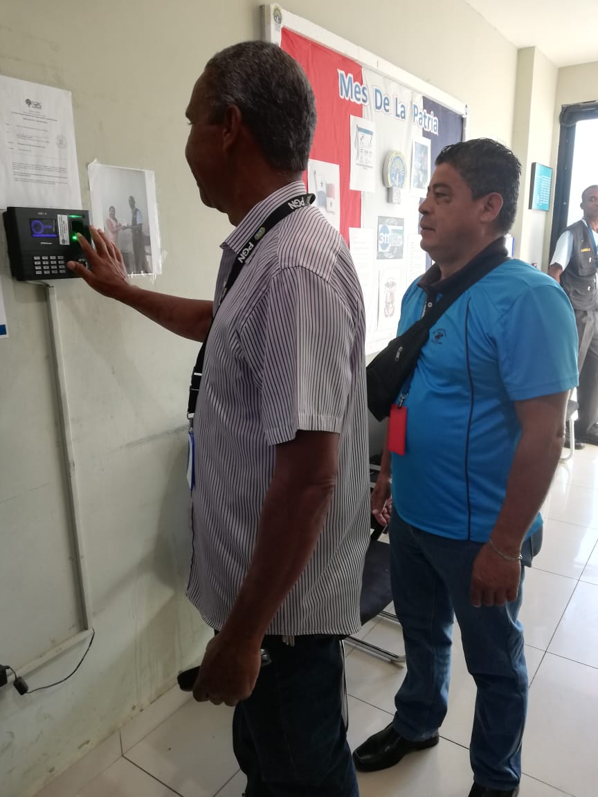 Chiriquí realiza sensibilización en el uso del carné institucional y en la puntualidad