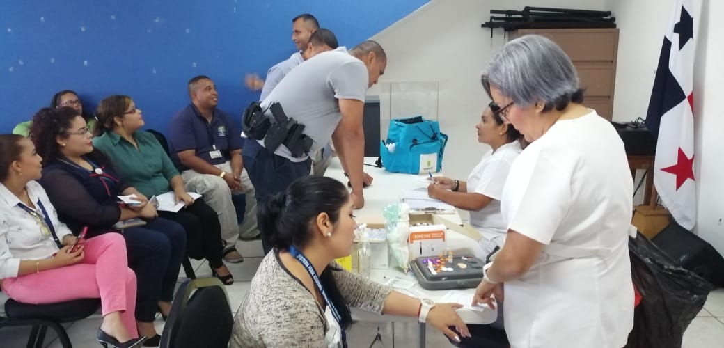 Jornada de vacunación coordinada por la Unidad de Recursos Humanos en Chiriquí