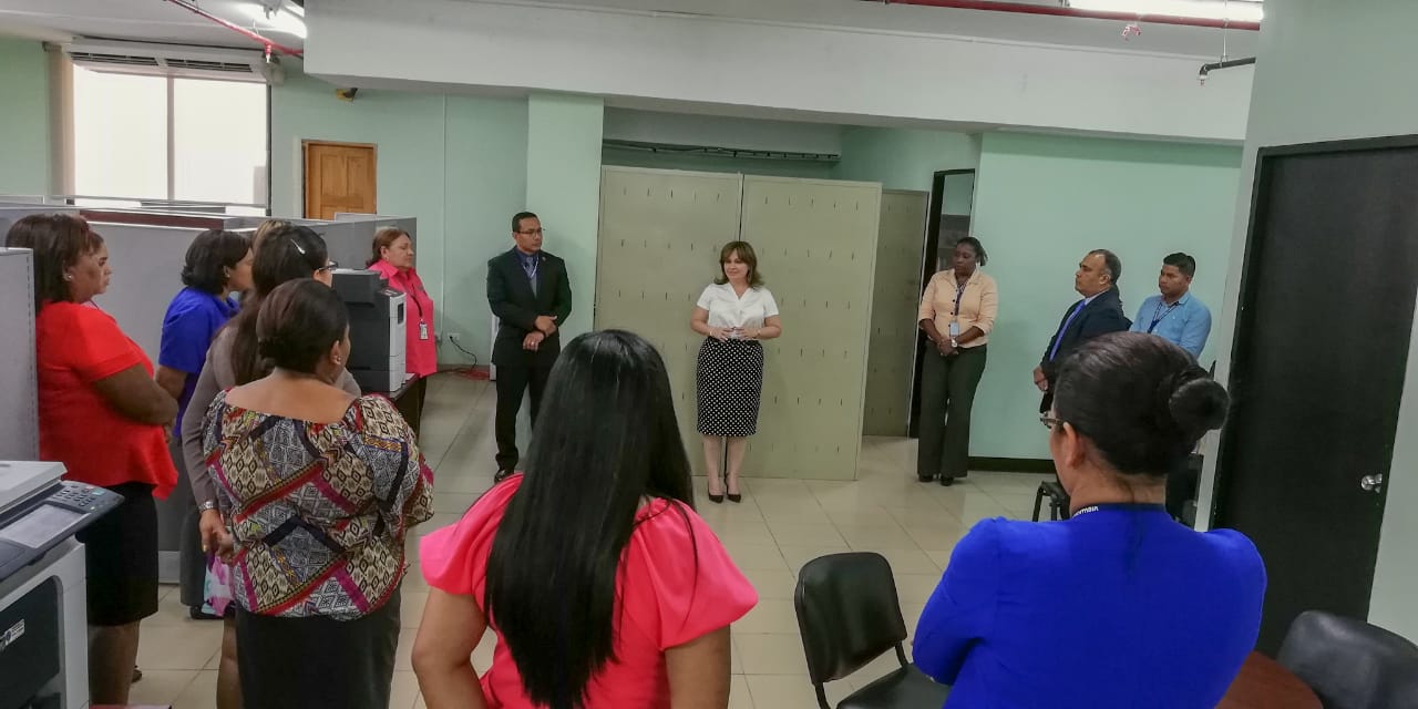 Procuradora Kenia I. Porcell D. y el Secretario General Rolando Rodríguez visitan la Fiscalía Regional de Panamá Oeste