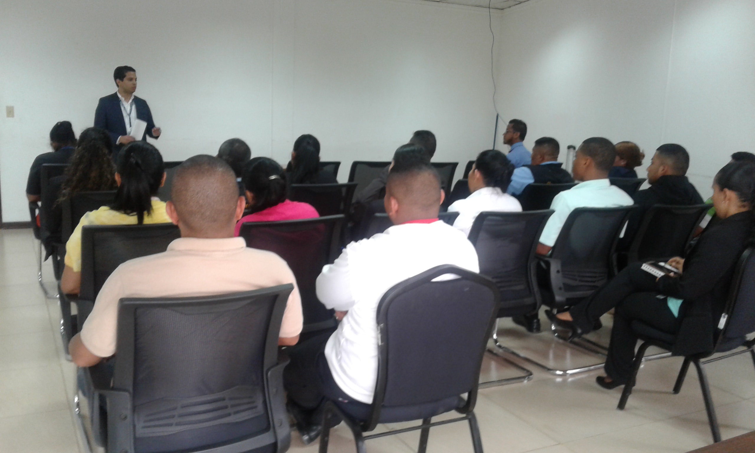 Se fortalecen los canales de comunicación en la Fiscalía de Bocas del Toro