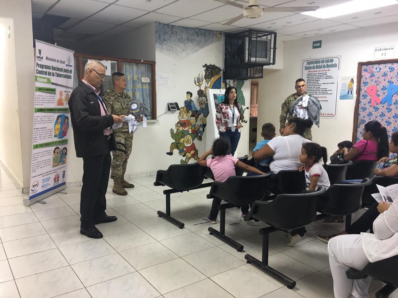 En Chiriquí Grande, Ministerio Público orienta a usuarios de salud