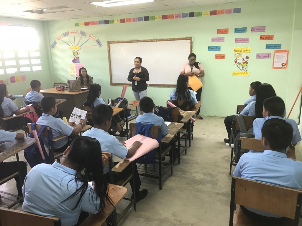 Realizan jornada de sensibilización a estudiantes en la provincia de Bocas del Toro