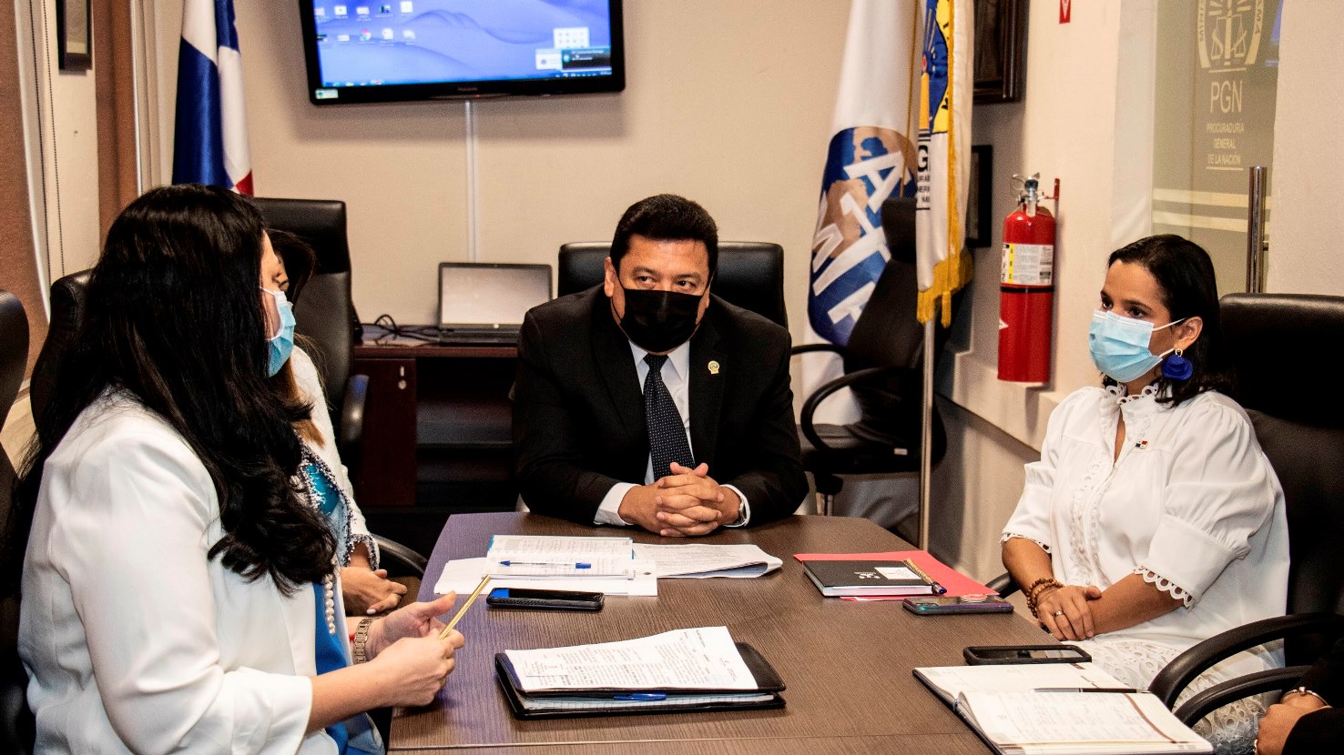 MP, MIDES y SENNIAF se reúnen en beneficio de nuestra niñez y adolescencia
