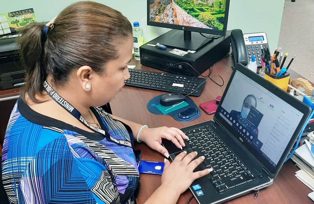 MP participa en reunión mensual del Centro de Atención Ciudadana 311