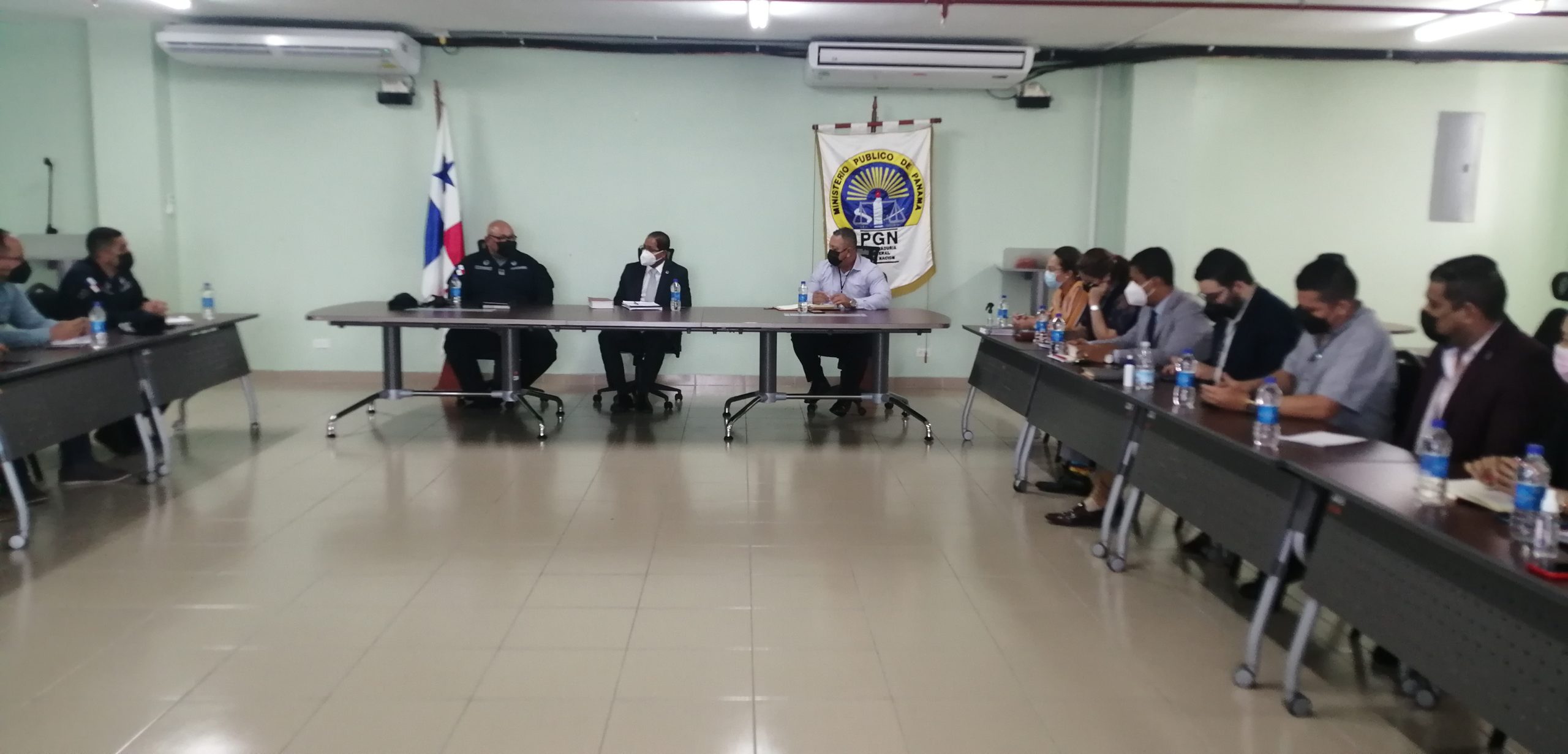 Fiscal de Panamá Oeste sostiene reuniones de coordinación con el IMELCF y Policía Nacional
