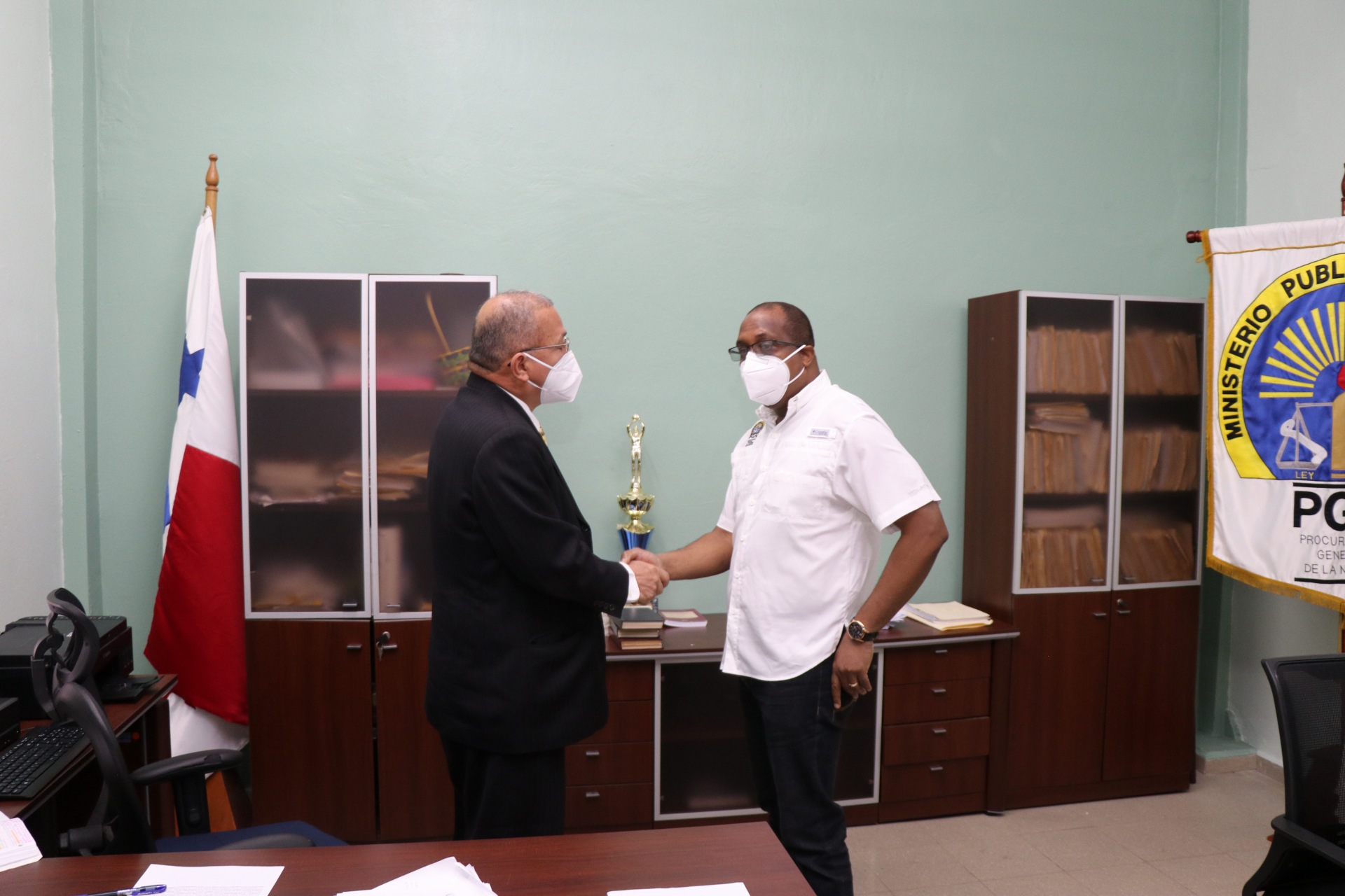 Procurador Caraballo se reúne con fiscales en la provincia de Chiriquí