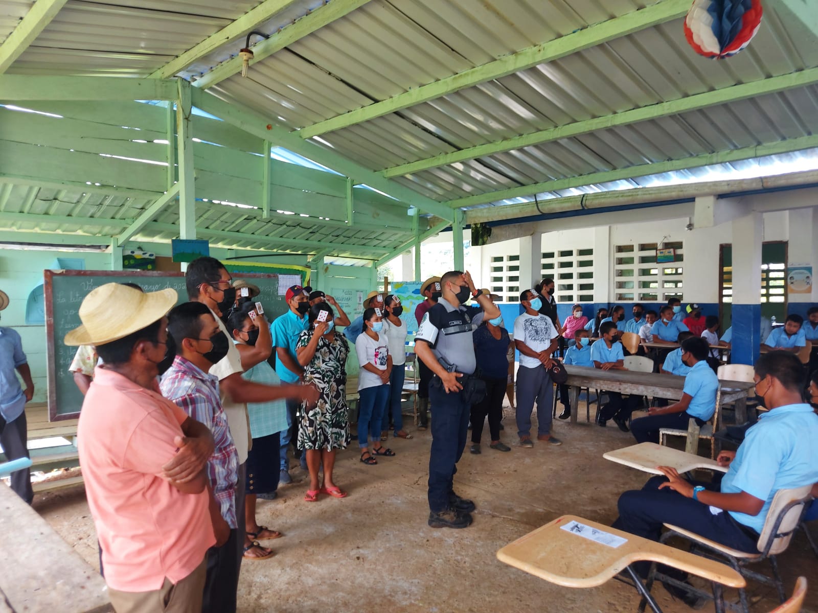 Fiscalía de Adolescentes en Coclé brinda capacitación a moradores de las comunidades en Río Indio