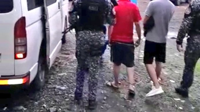 Ordenan detención de 4 personas por secuestro