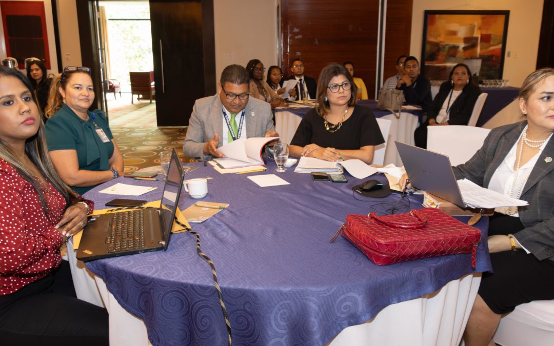 13 colaboradores participan en concurso de ensayo en el marco del Día Iberoamericano del Ministerio Público