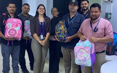 Entregan útiles escolares a funcionarios como parte del Proyecto Escolar 2026 en el 4to Distrito Judicial