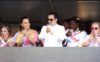 El Procurador General de la Nación participó en los actos cívicos de noviembre