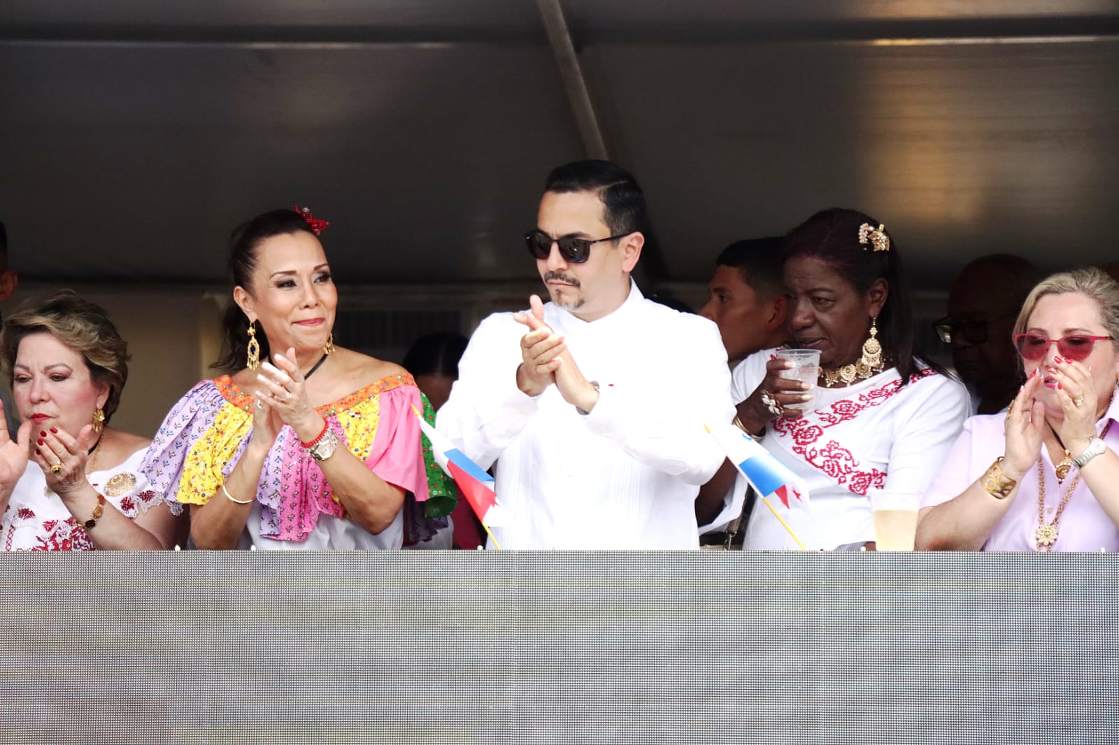 El Procurador General de la Nación participó en los actos cívicos de noviembre