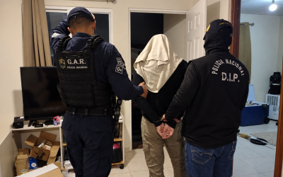 Fiscalía Regional de Panamá Oeste aprehende a un colombiano por delito relacionado con droga y posesión ilícita de arma en Arraiján