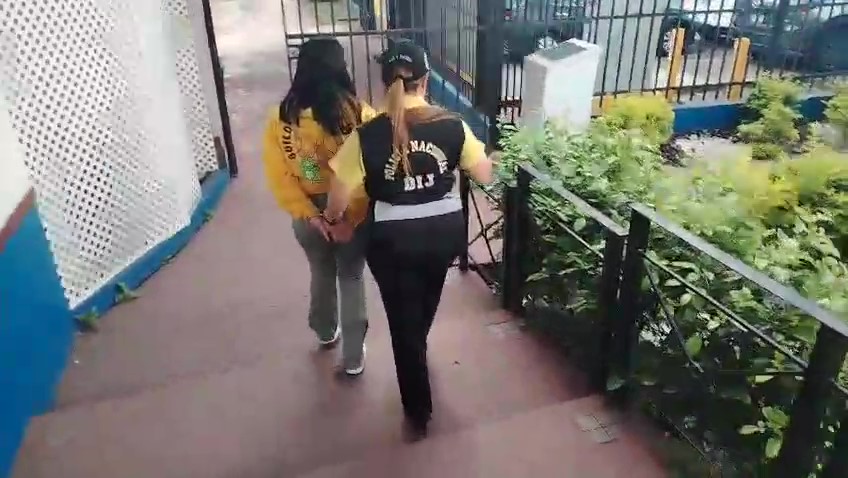 Una mujer aprehendida por la presunta comisión de homicidio ocurrido en Pedregal
