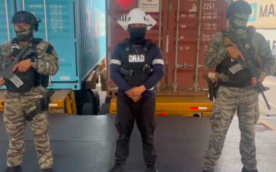 Fiscalía de Drogas incauta 70 paquetes con presunta sustancia ilícita en un puerto del Pacífico