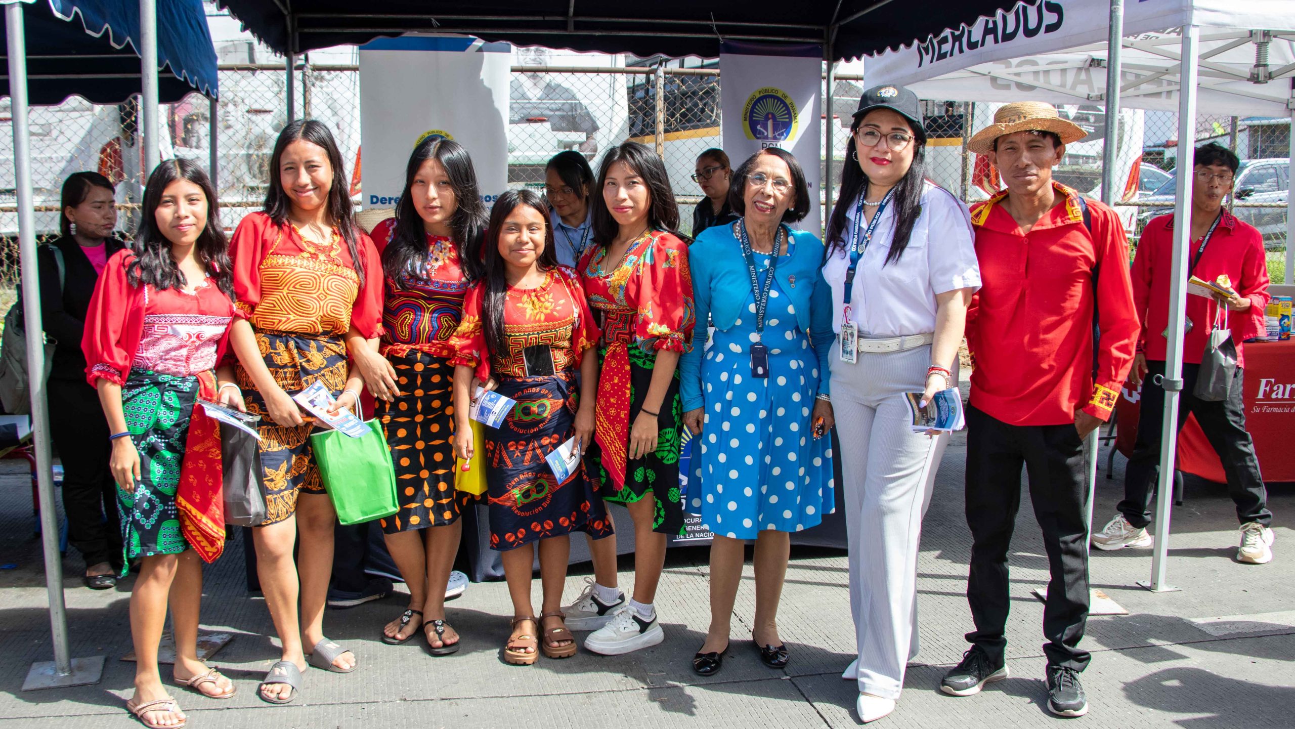 Secretaría de Derechos Humanos, acceso a la Justicia y Género participa en la Feria de los 111 años de conmemoración de la Junta Comunal de Calidonia