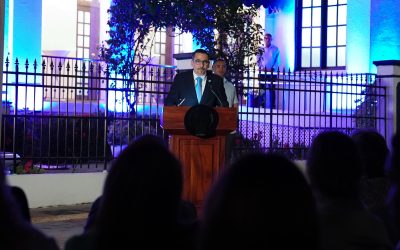 La Procuraduría General de la Nación realizó acto de encendido de luces en el mes contra la Trata de Personas