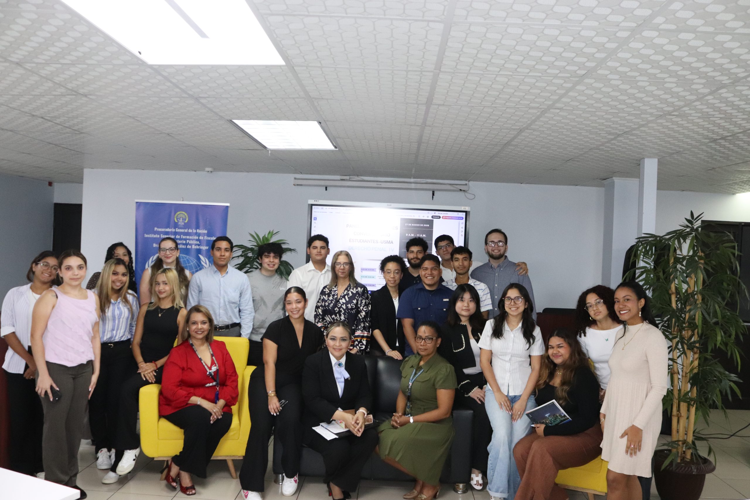 Estudiantes de Derecho y Ciencias Políticas de la USMA visitan la Procuraduría General de la Nación