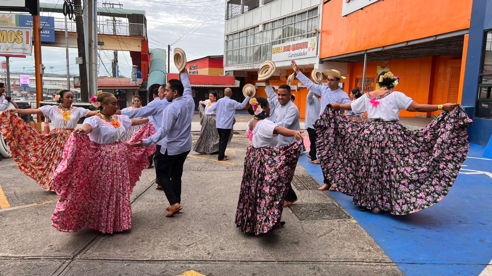 Fiscalías Regionales celebran el inicio de las fiestas patrias