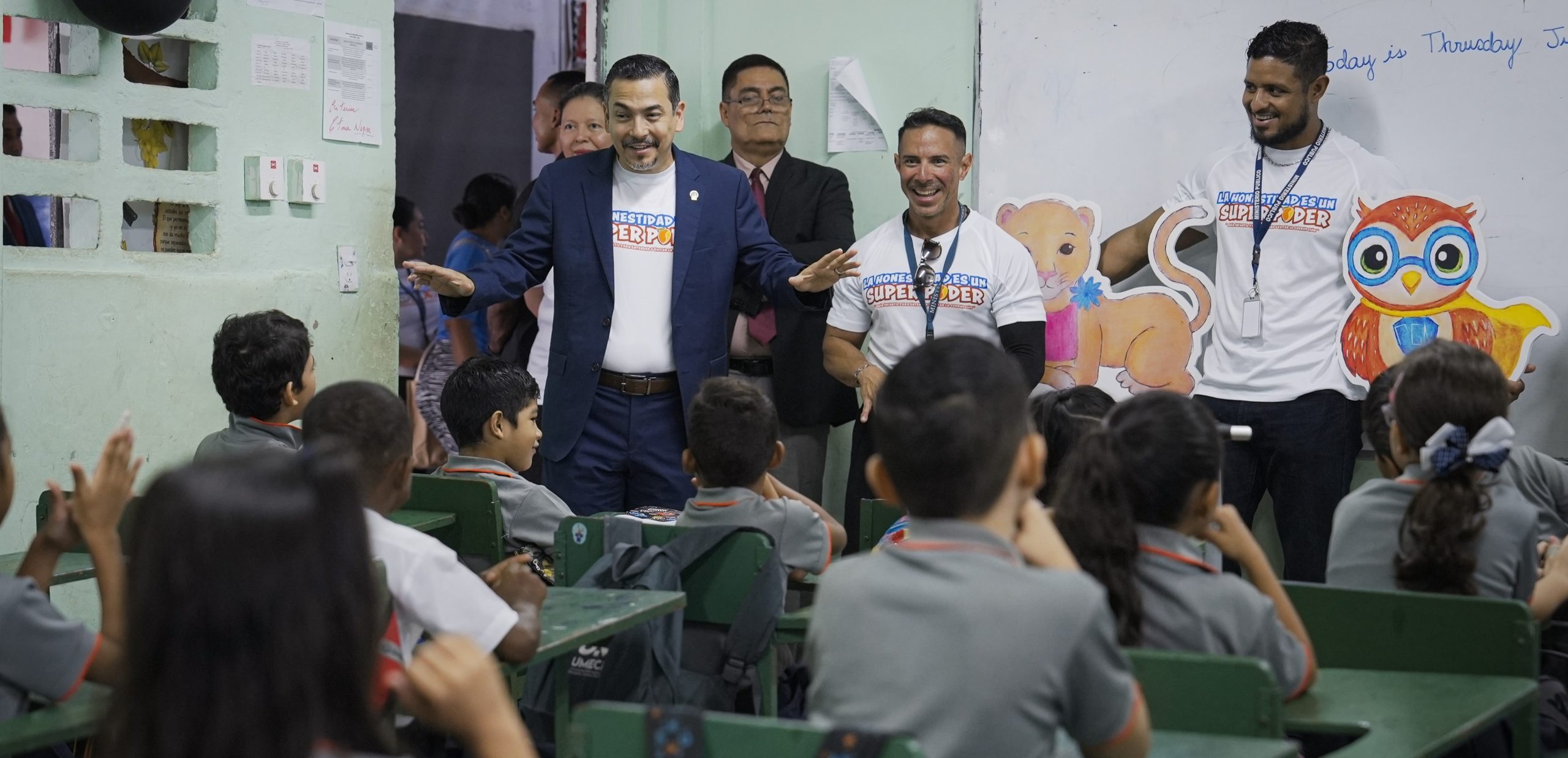 PGN participó de la campaña de valores de Honestín junto a los estudiantes de la Escuela Leopoldo Castillo