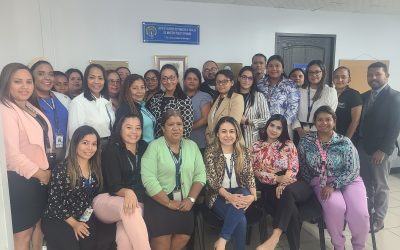 Realizan conversatorio de brazalete electrónico como medida de protección