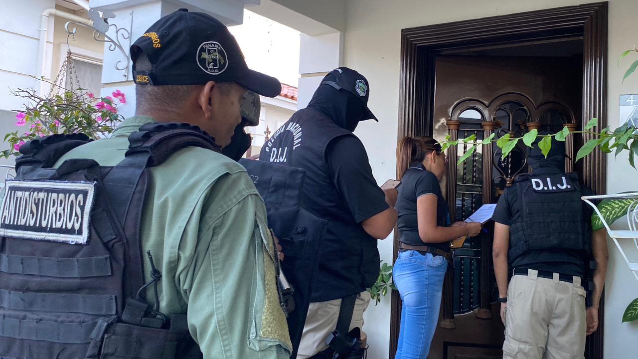 Cinco aprehendidos en la operación “Nafta” por delitos relacionados con blanqueo de capitales y falsedad