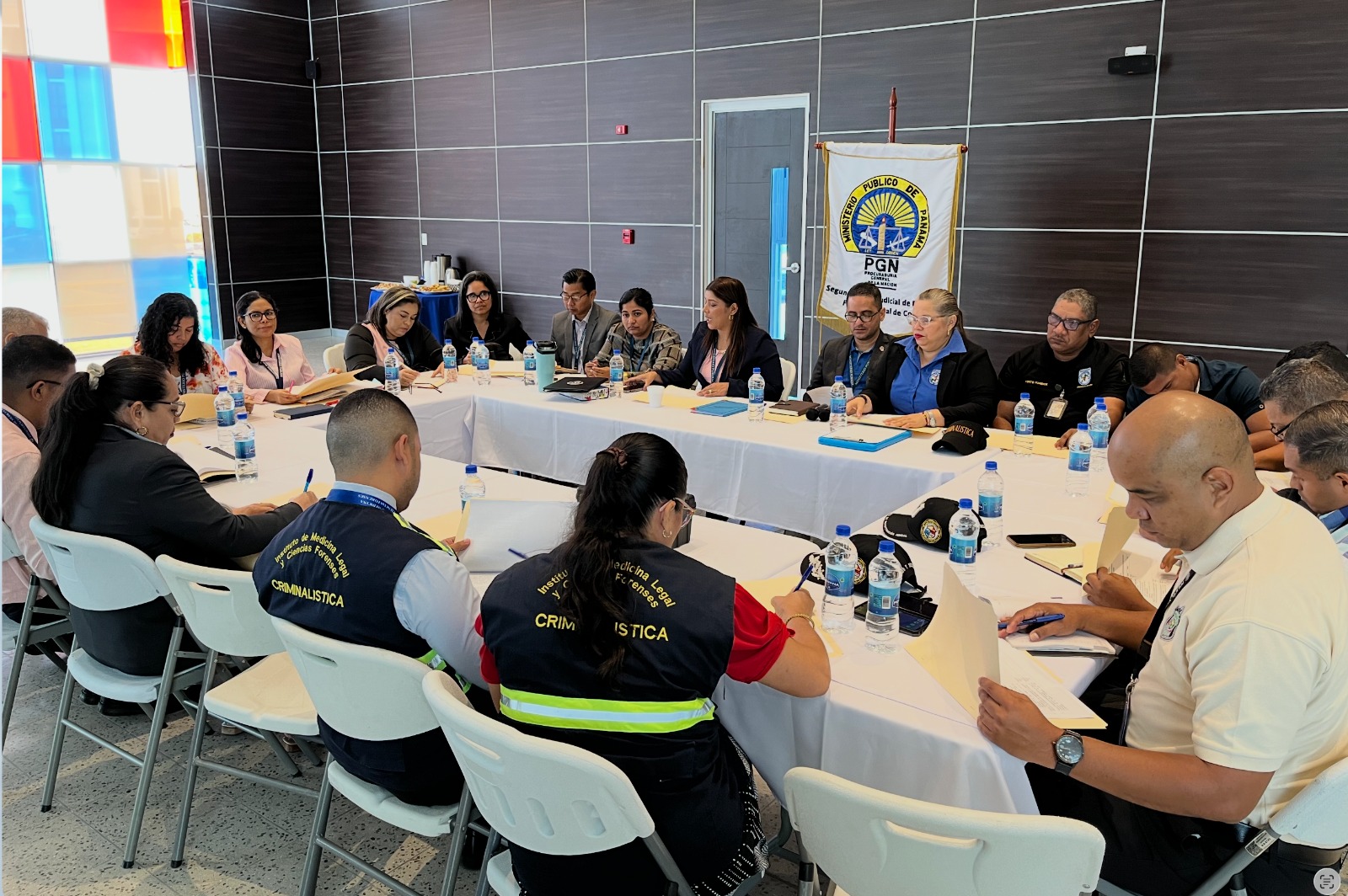 Fiscalía de Coclé realizó reunión de coordinación para fortalecer las investigaciones