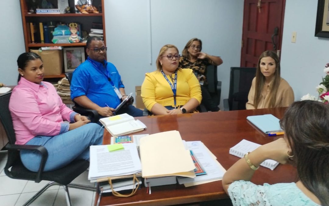 Fiscalía Regional de Veraguas y SENNIAF fortalecen alianza por la niñez