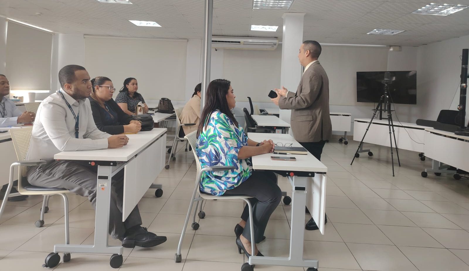 La SENAPASC impulsa la mediación penal con atención primaria y sus regionales