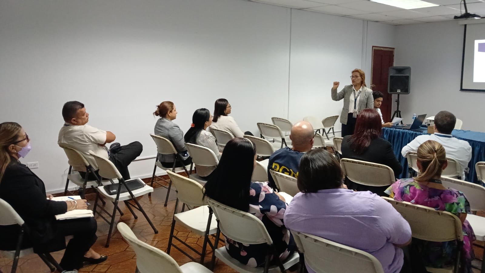 Senapasc realiza vocerías a fiscales y personeros en Veraguas