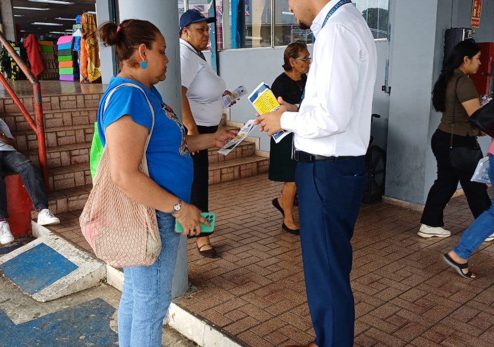 La SENAPASC promueve la Mediación Penal en Plaza Italia y Anclas Mall en la provincia de Panamá Oeste.