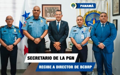 Secretario de la PGN recibe visita del Director General de los Bomberos