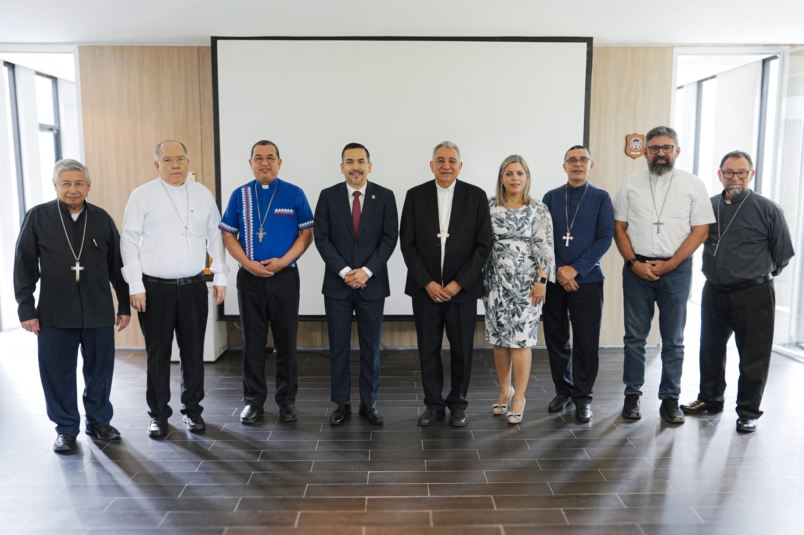 PGN se reúne con la Conferencia Episcopal