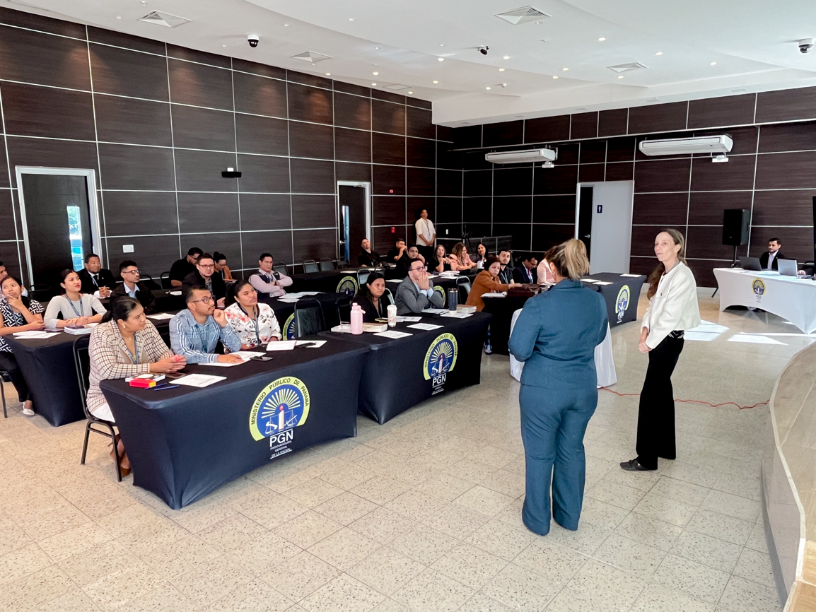 Fiscalía Regional de Coclé participa en taller sobre ciberdelito y Seguridad Digital
