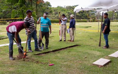 Sección de descarga de la PGN participa en diligencia de exhumación de víctimas de la invasión