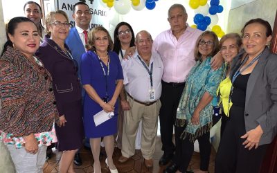 Realizan distinción a funcionario que laboró en la PGN por 43 años