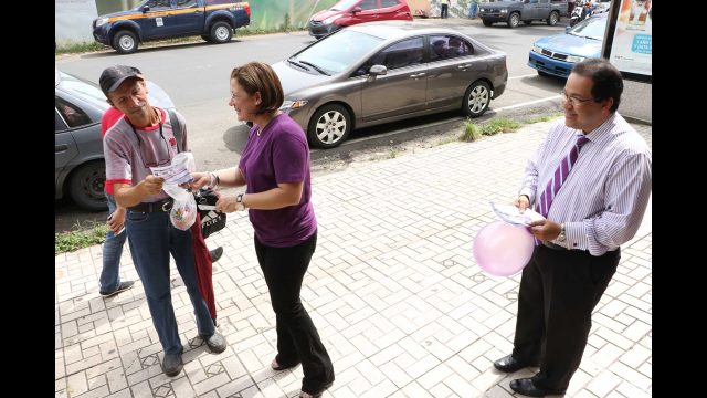 PANAMA, 25 DE NOVIEMBRE 2016. Volanteo de concientización en el día de la no violencia contra la mujer. Foto: Maydée Romero