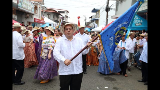 ‘Desfile de las Mil Polleras’